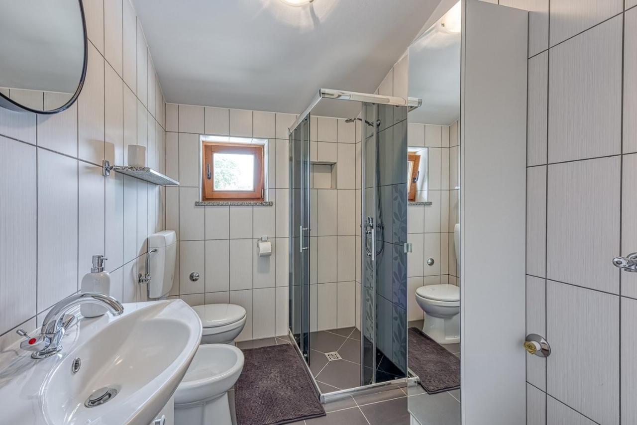 Vila House Iris With Private Pool