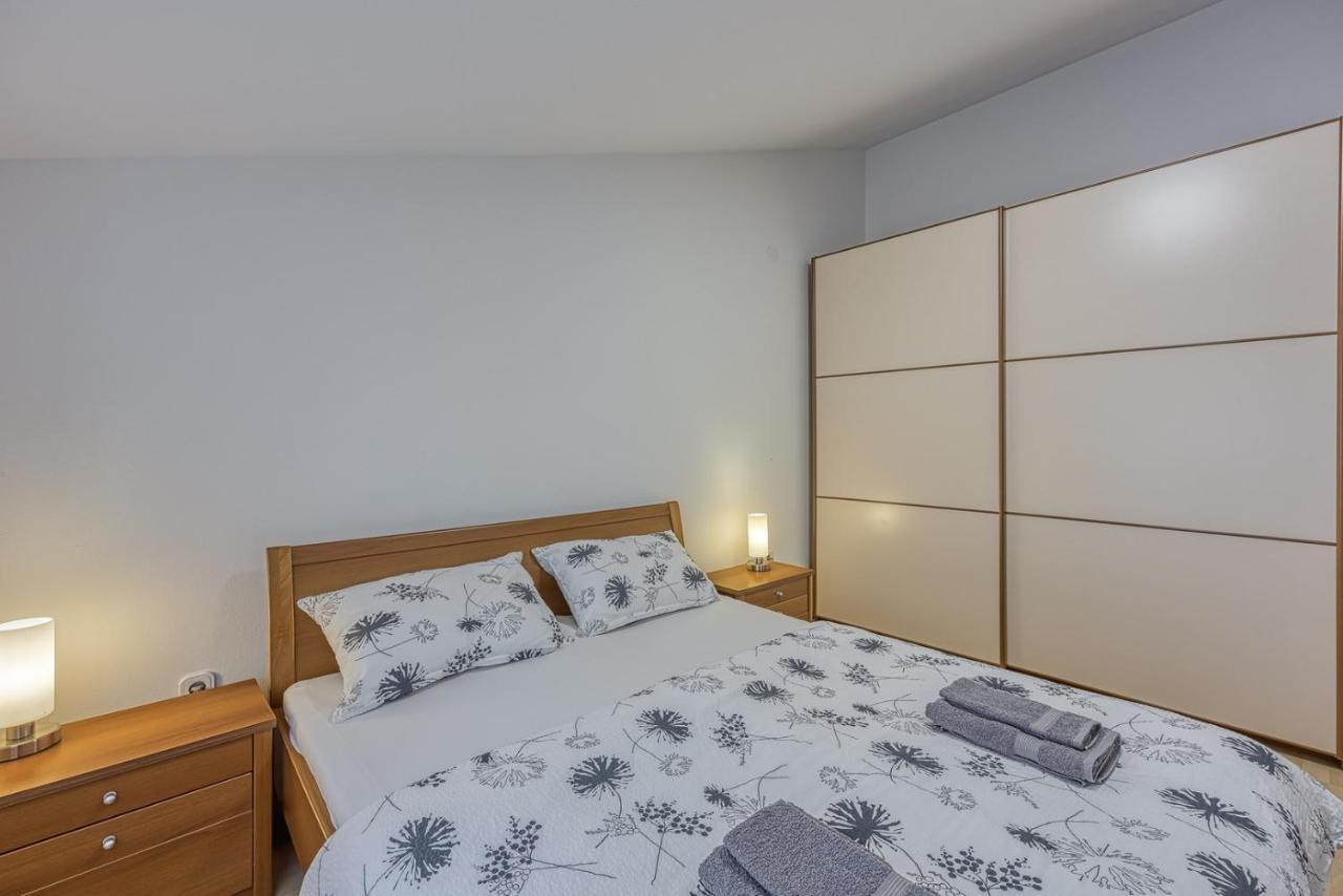 Vila House Iris With Private Pool Porec