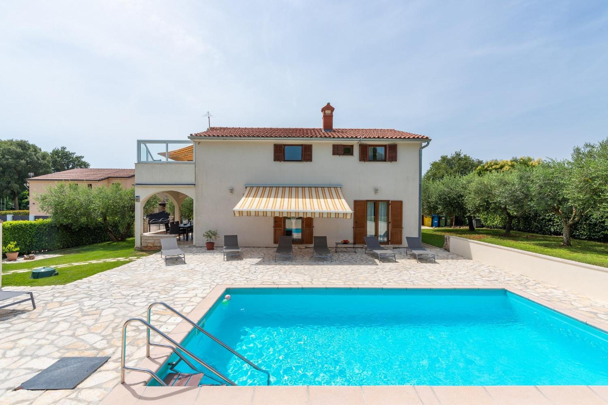 Villa House Iris With Private Pool *